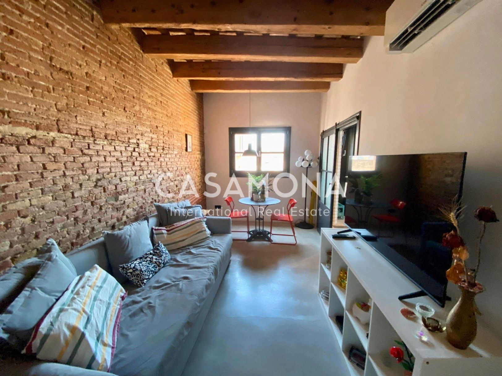Sala d'estar de Apartament de lloguer en  Barcelona Capital amb Aire condicionat, Calefacció i Terrassa