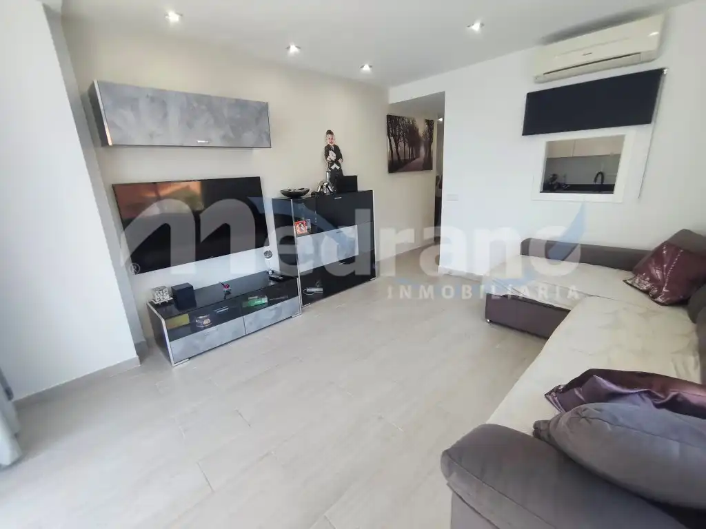 Sala de estar de Apartamento en venta en Benidorm con Aire acondicionado y Terraza