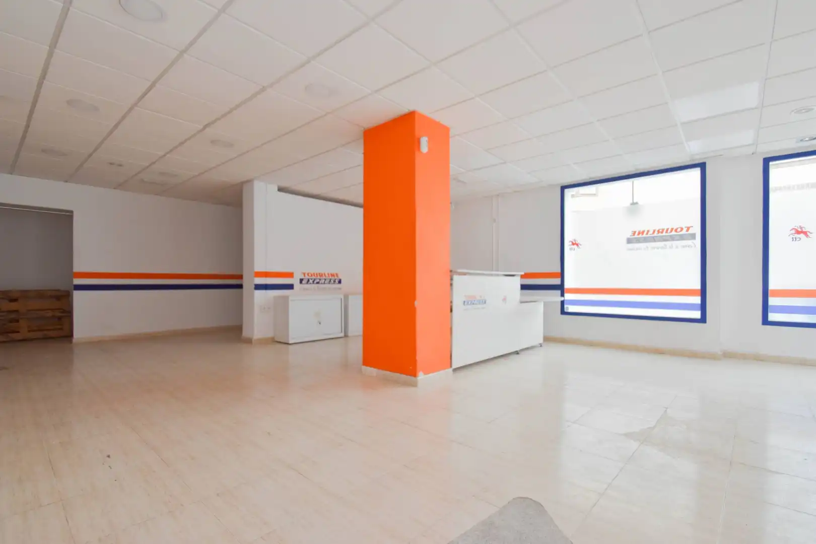 Locale commerciale in vendita a San Antón, imagen 5