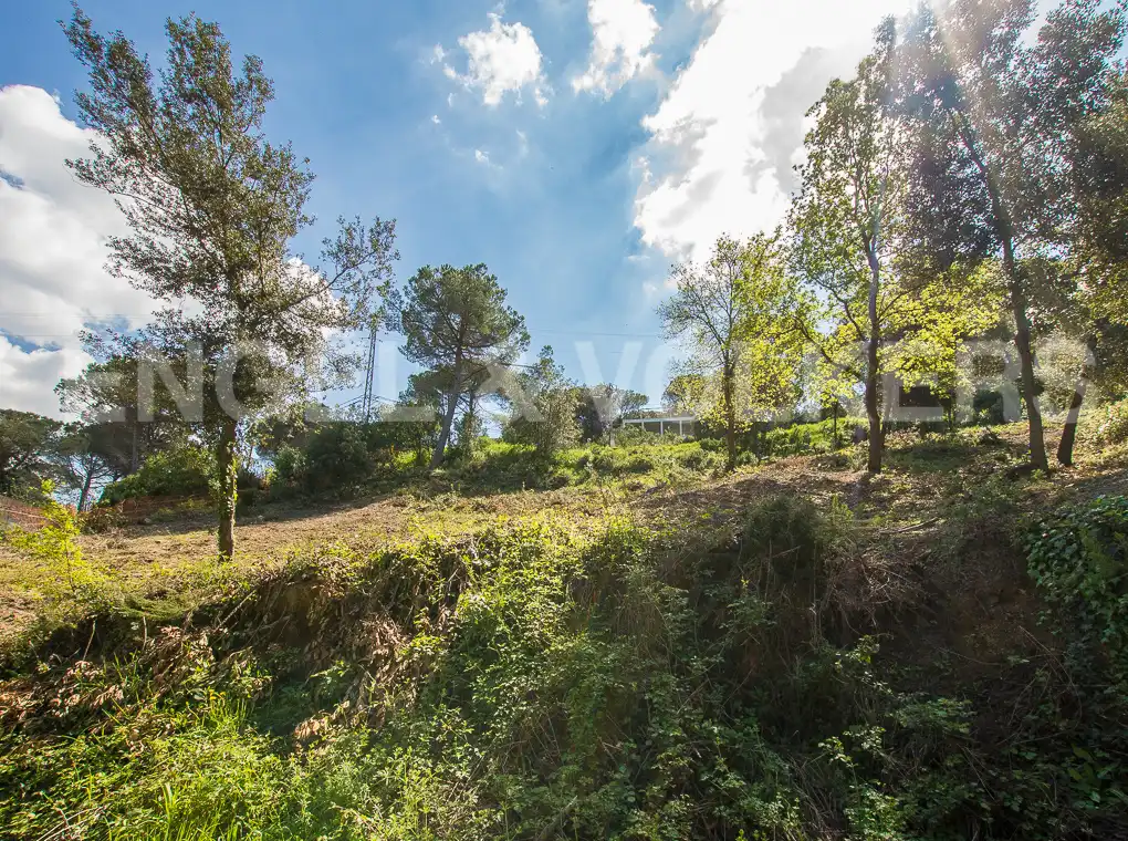 Terreno residencial en venta en Vilanova del Vallès, imagen 3