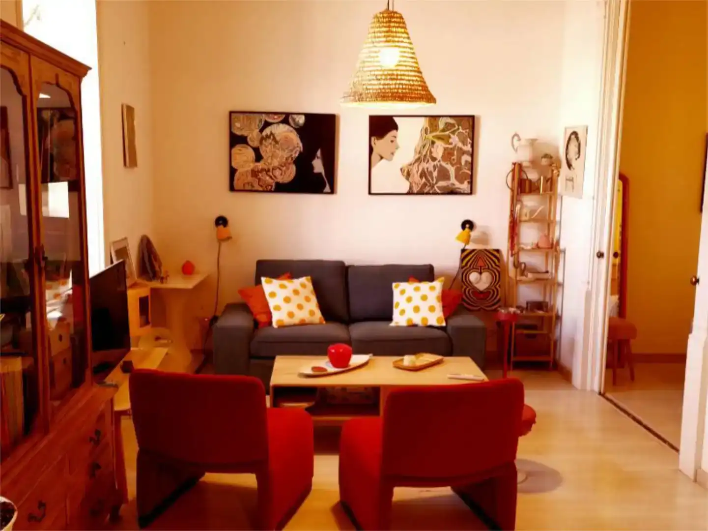 Sala d'estar de Apartament per a compartir en Barcelona amb Aire condicionat, Jardí privat i Parquet