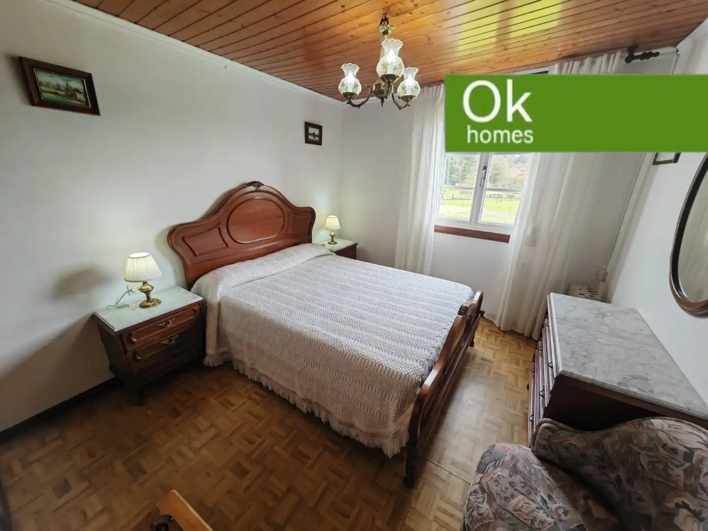Habitación de Casa adosada de alquiler en Curtis con Calefacción, Trastero y Amueblado