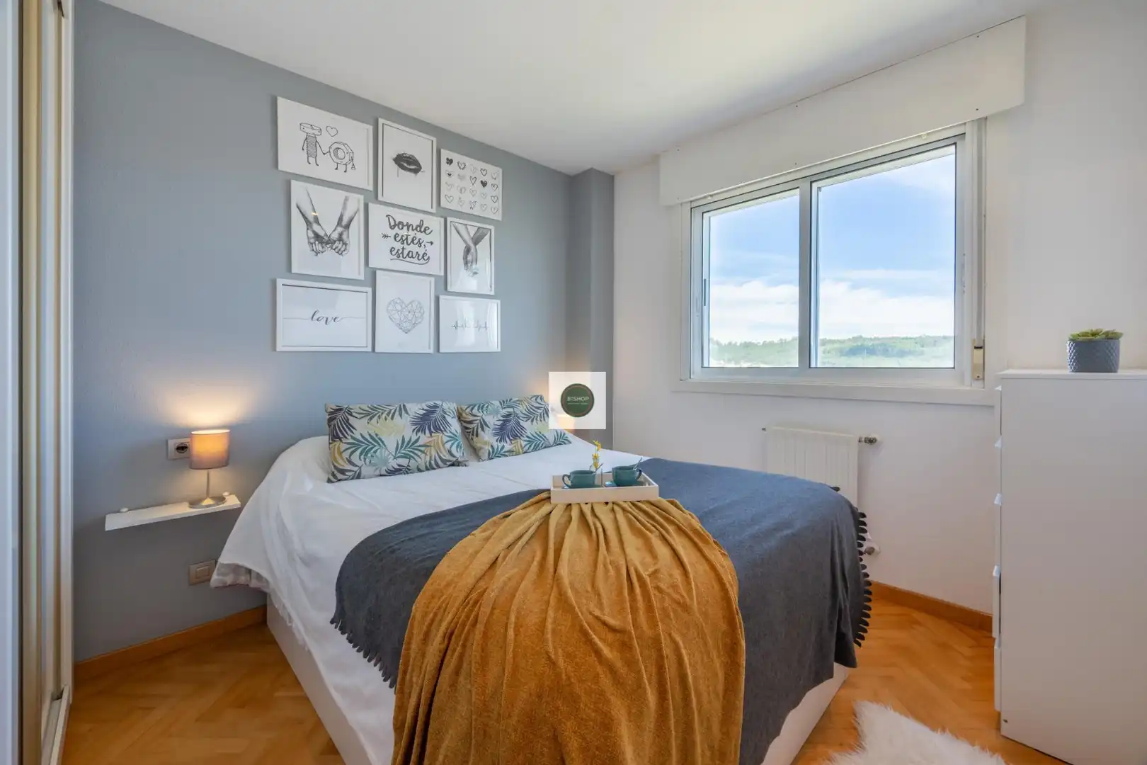Habitación de Piso en venta en A Coruña Capital  con Calefacción y Trastero