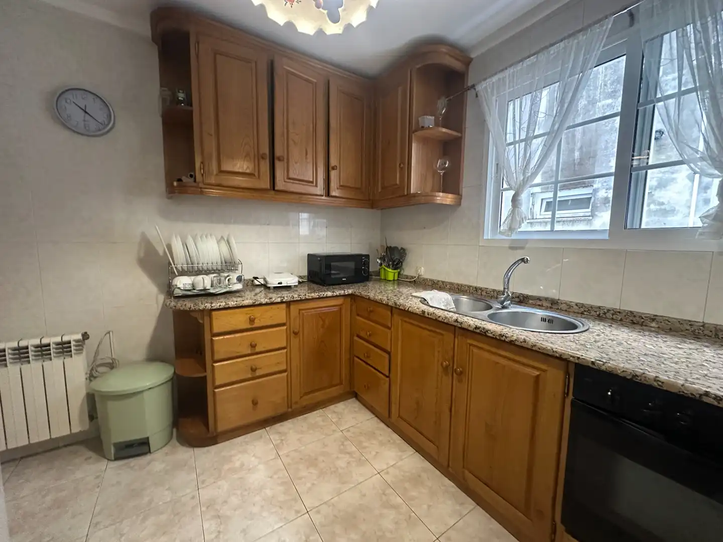 Wohnung zur Miete in Rúa da República de El Salvador, Ensanche - Sar
