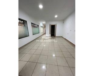 Premises to rent in Amadeu, Calella