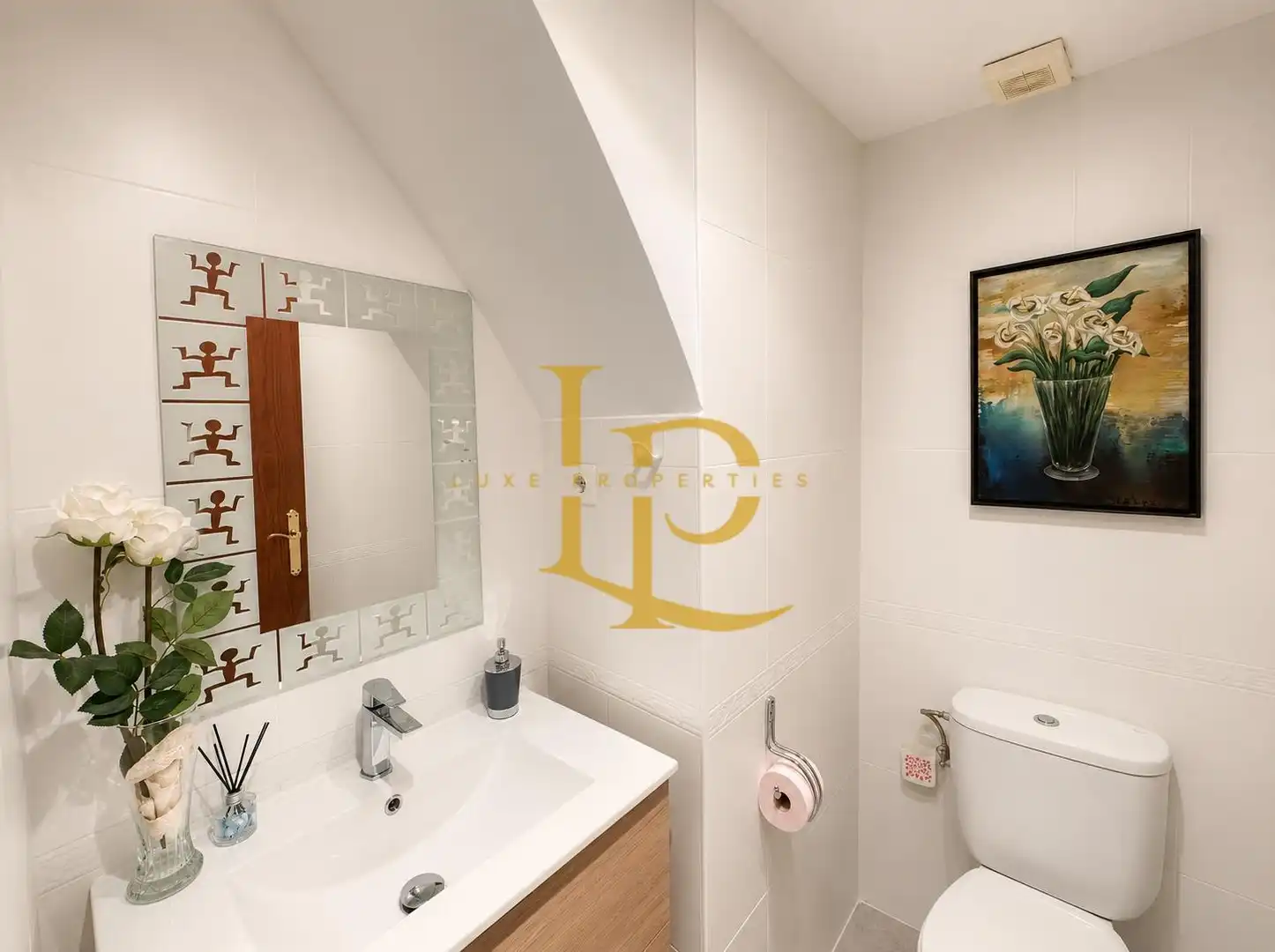 Bathroom of Attic for sale in Rubí  with Air Conditioner, Heating and Terrace