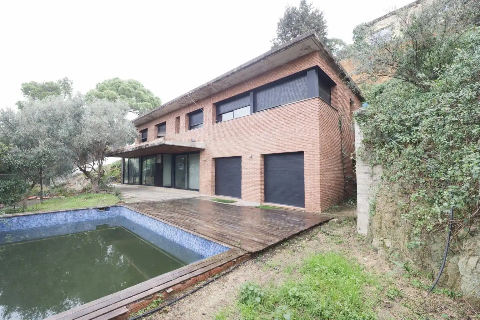 Vista exterior de Casa o chalet en venta en Cabrils con Jardín privado, Parquet y Piscina