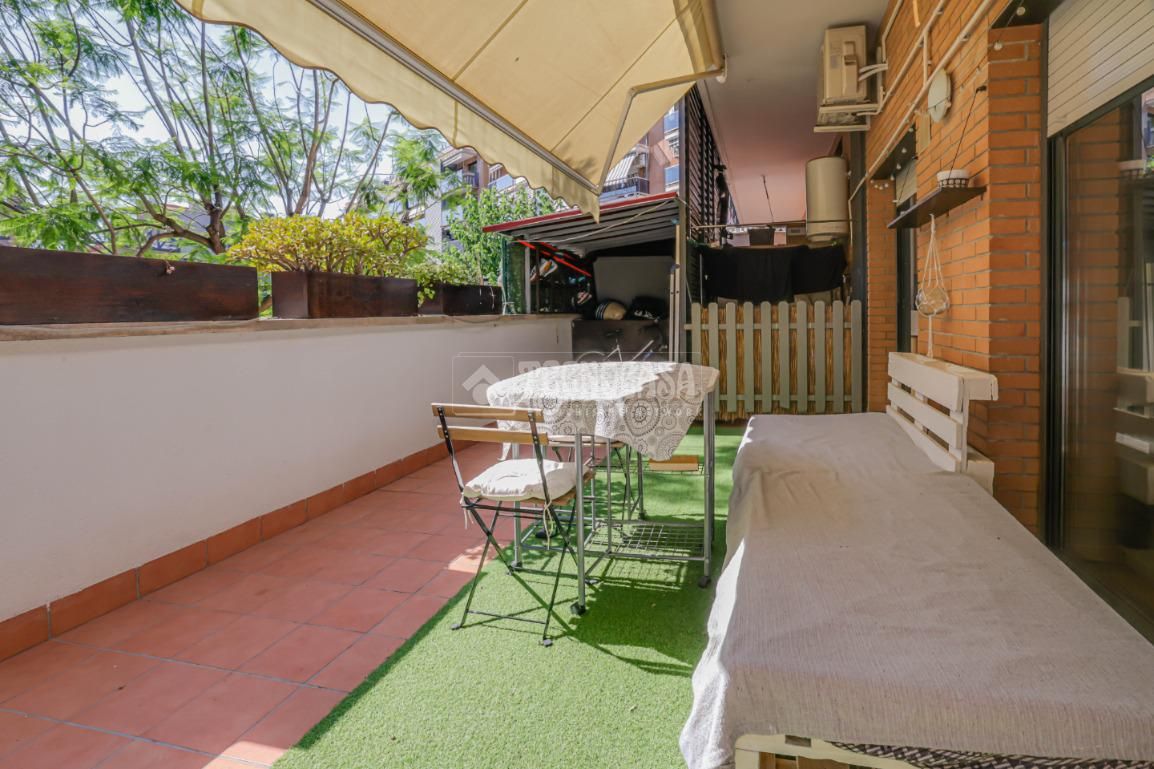 Jardí de Pis en venda en Ripollet amb Aire condicionat, Terrassa i Piscina comunitària