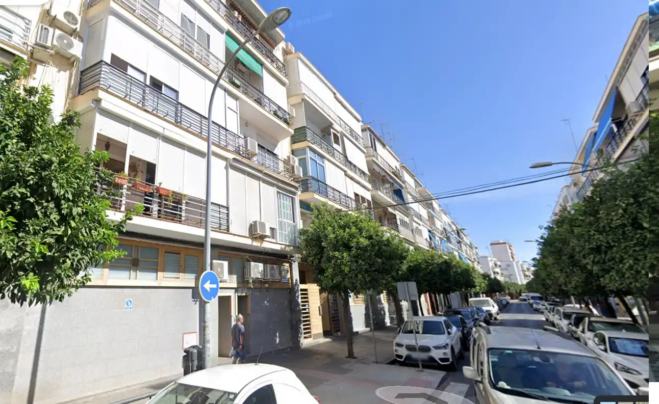 Exterior view of Flat for sale in  Sevilla Capital  with Air Conditioner and Terrace