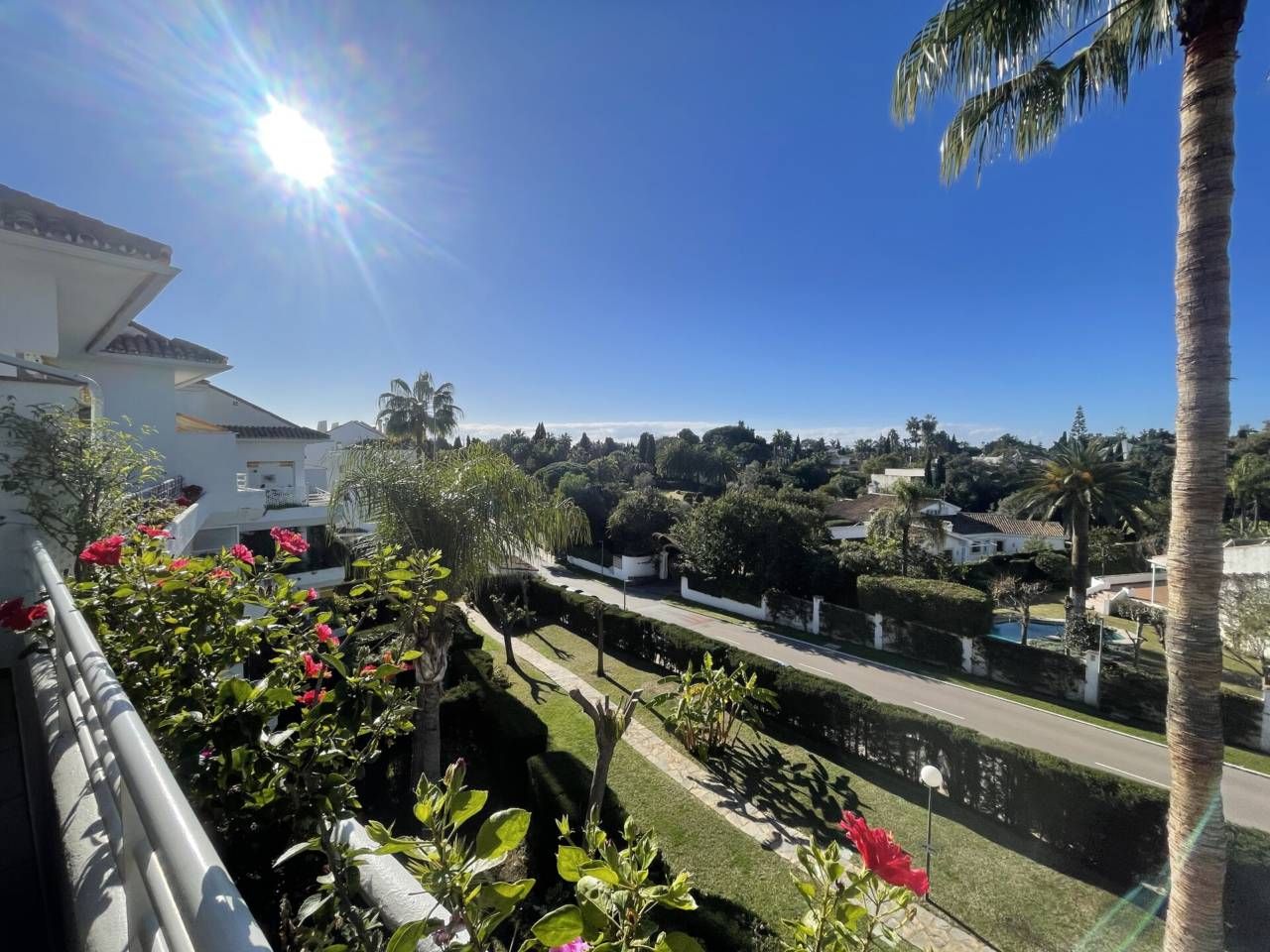 Vista exterior de Dúplex en venda en Marbella amb Aire condicionat, Calefacció i Terrassa