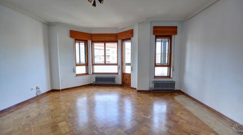 Foto 2 de Pis en venda a Piedras Blancas, Castrillón