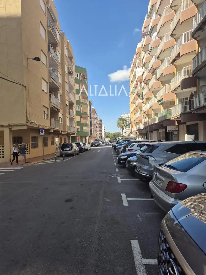 Flat with lift for sale in El Perelló, imagen 4