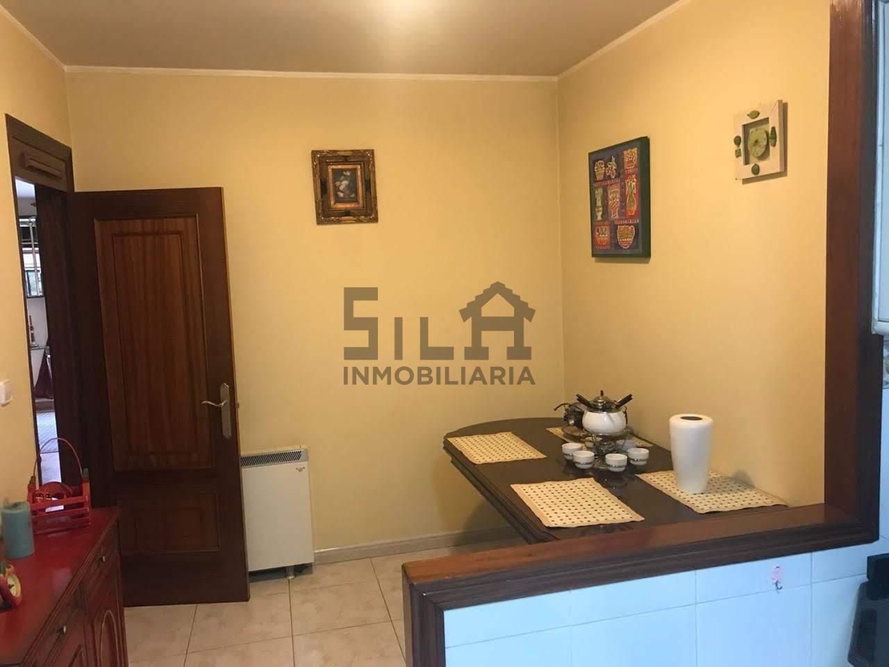 Flat for sale in MARCELO MACÍAS, A Carballeira