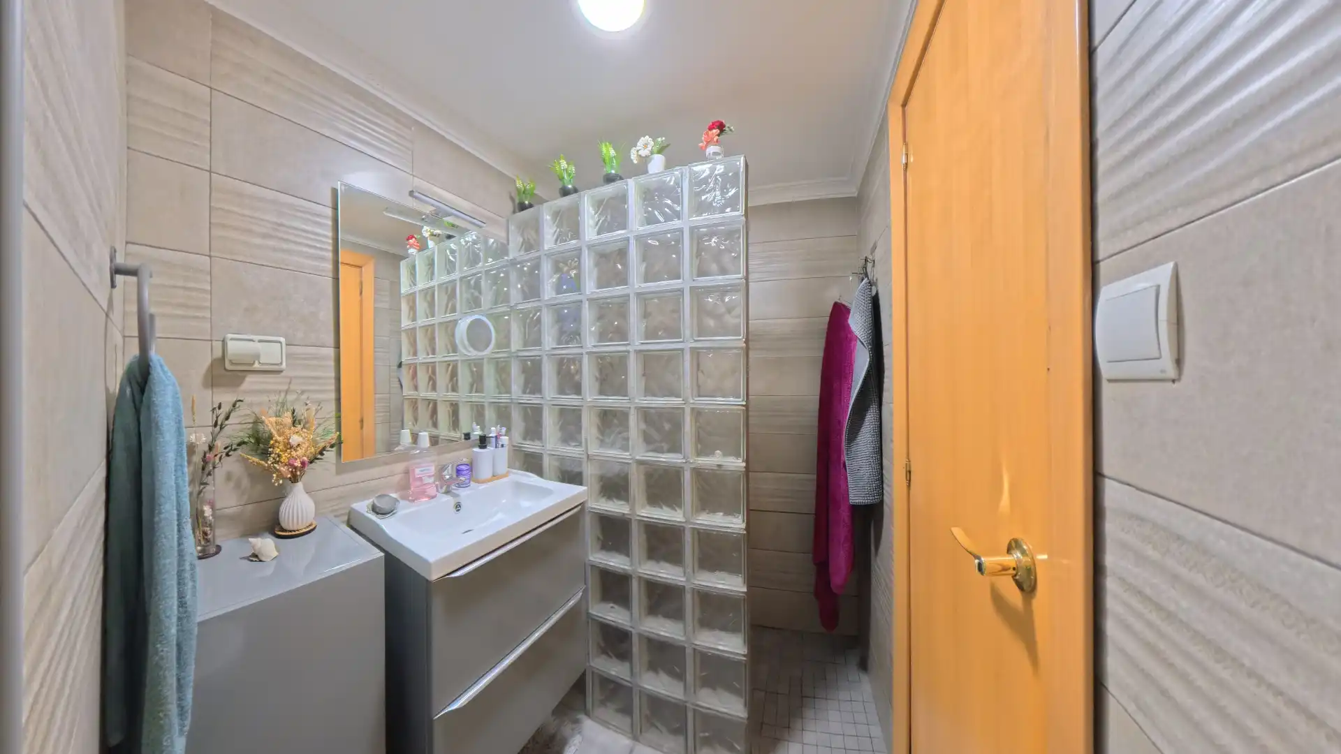Baño de Piso en venta en Valencia con Aire acondicionado, Calefacción y Trastero