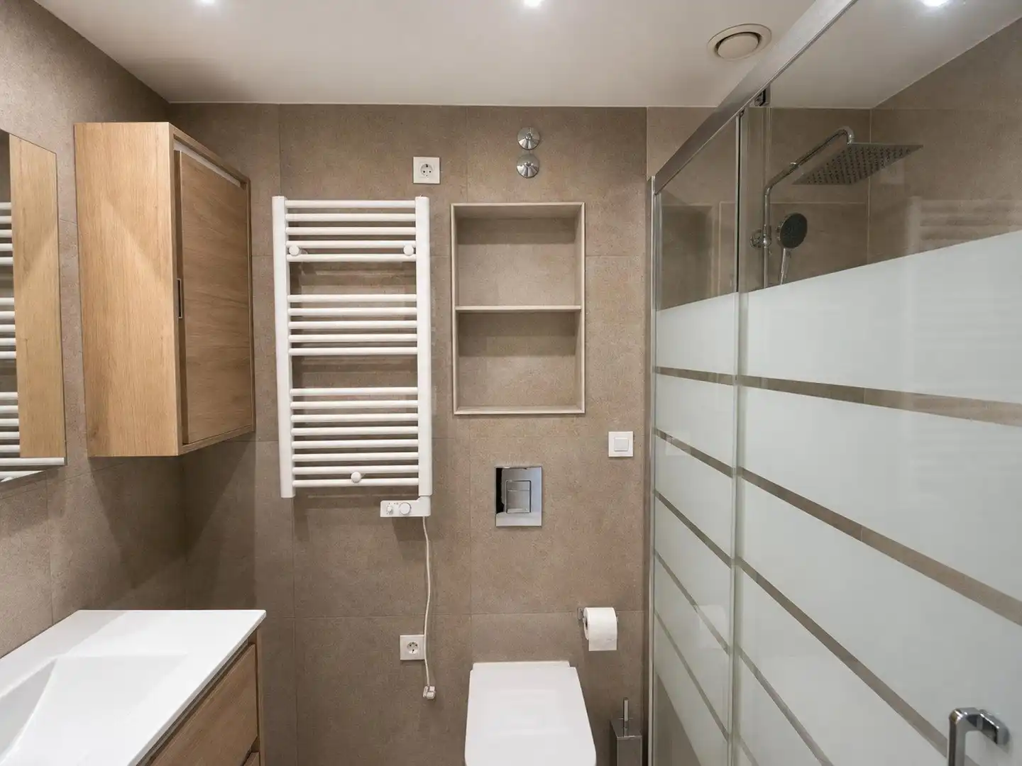Bathroom of Flat for sale in Teo  with Heating