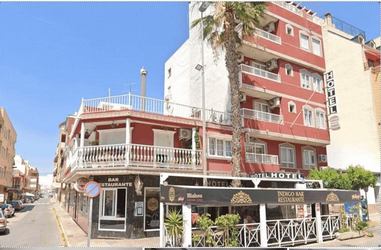 Building for sale in Torrevieja