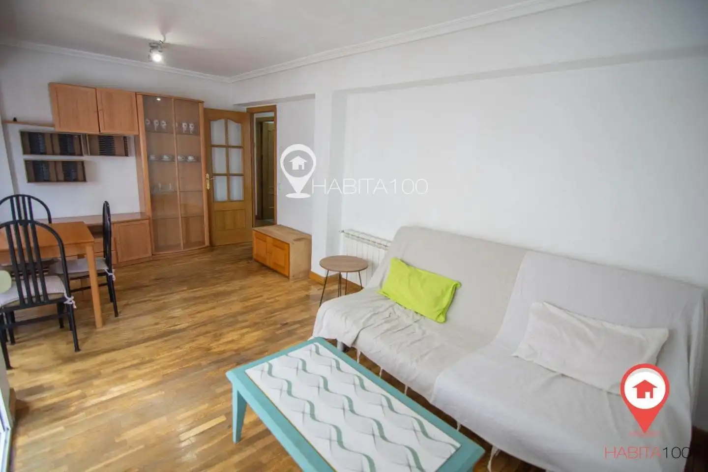 Habitación de Piso en venta en Cuenca con Calefacción, Terraza y Trastero