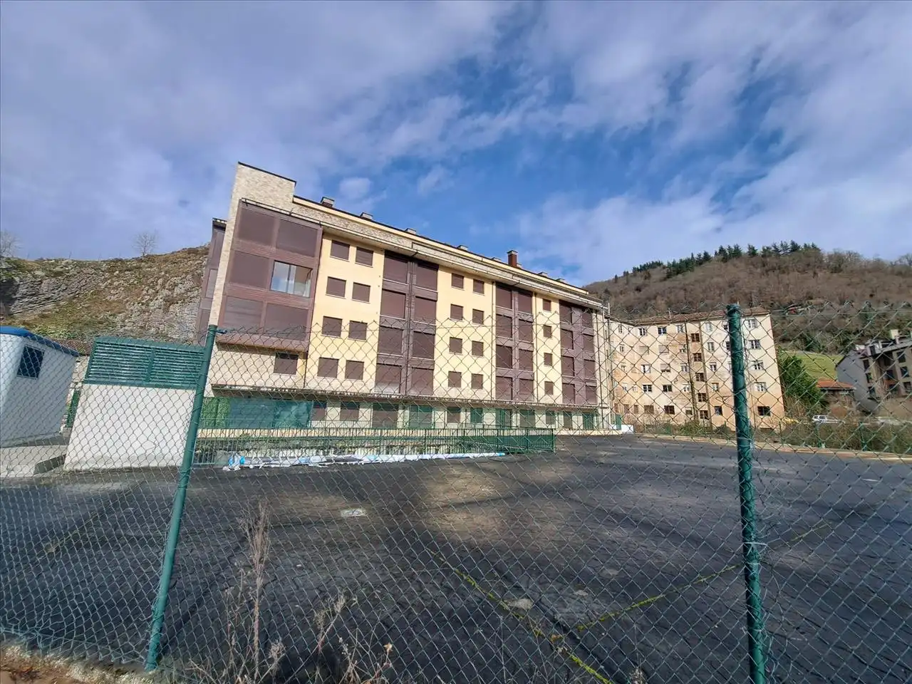 Exterior view of Apartments for sale in Aller