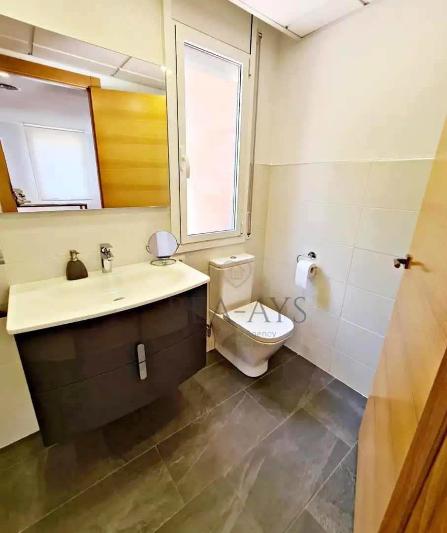 Baño de Casa o chalet en venta en Cervelló con Aire acondicionado, Calefacción y Jardín privado