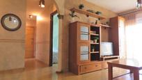 Living room of Flat for sale in La Unión  with Parquet flooring, Terrace and Oven