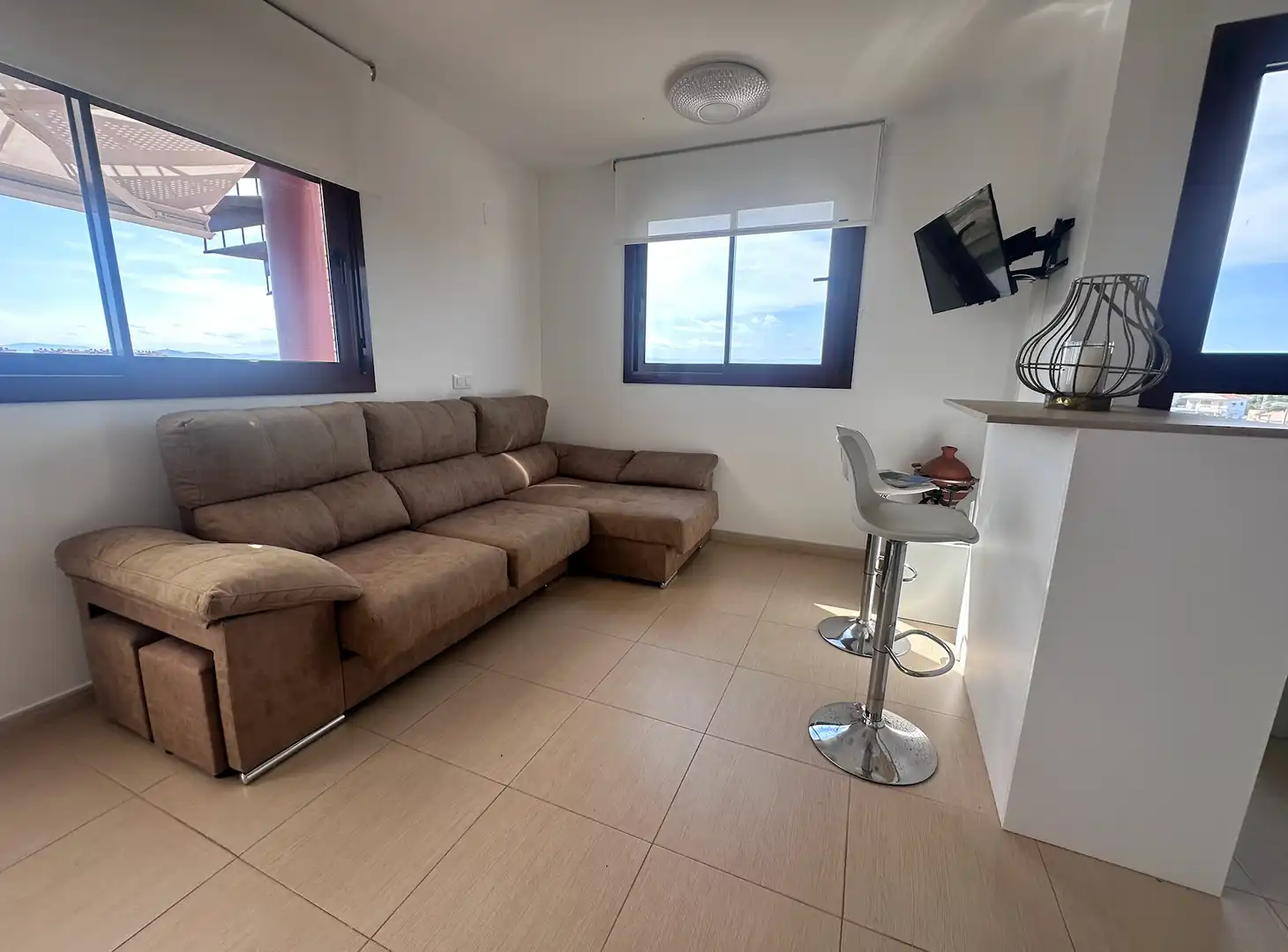 Sala de estar de Ático en venta en Vinaròs con Aire acondicionado, Calefacción y Jardín privado