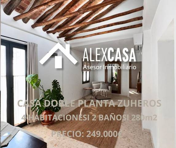 Casa adosada en Venta en Zuheros