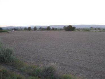 Rustikales Grundstück zum Verkauf in Fuentes de Ebro