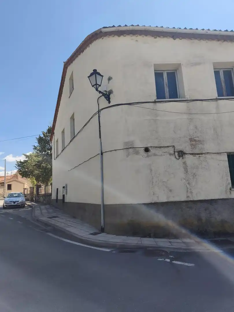 Vista exterior de Casa o xalet en venda en Santo Domingo de Pirón, Segovia