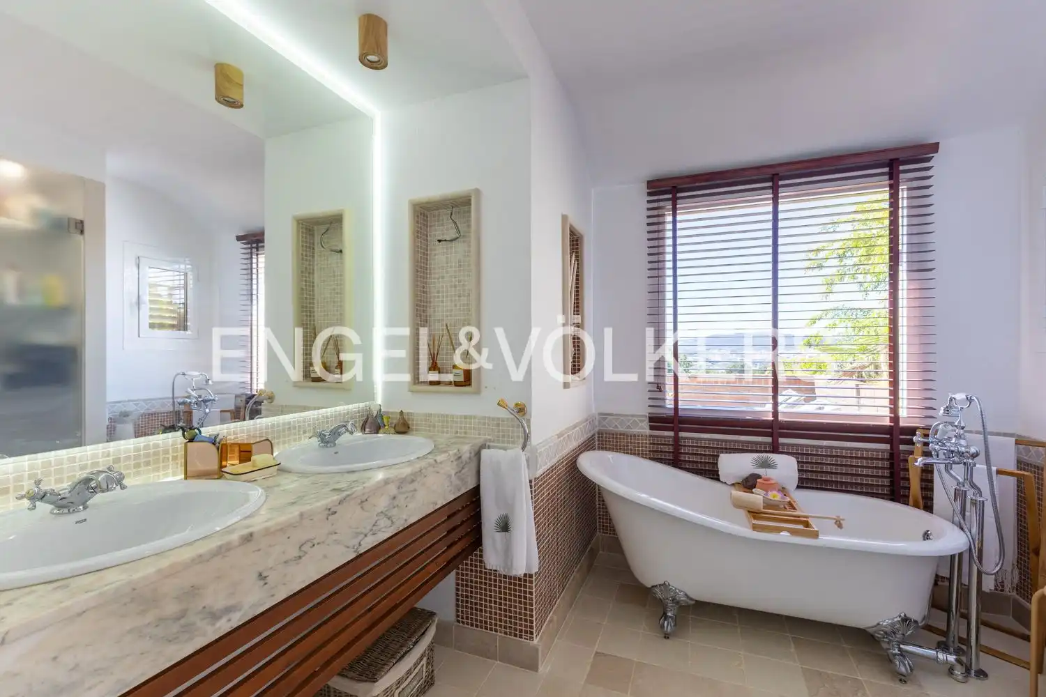 Bathroom of Houses for rent in Riba-roja de Túria  with Air Conditioner, Heating and Private garden