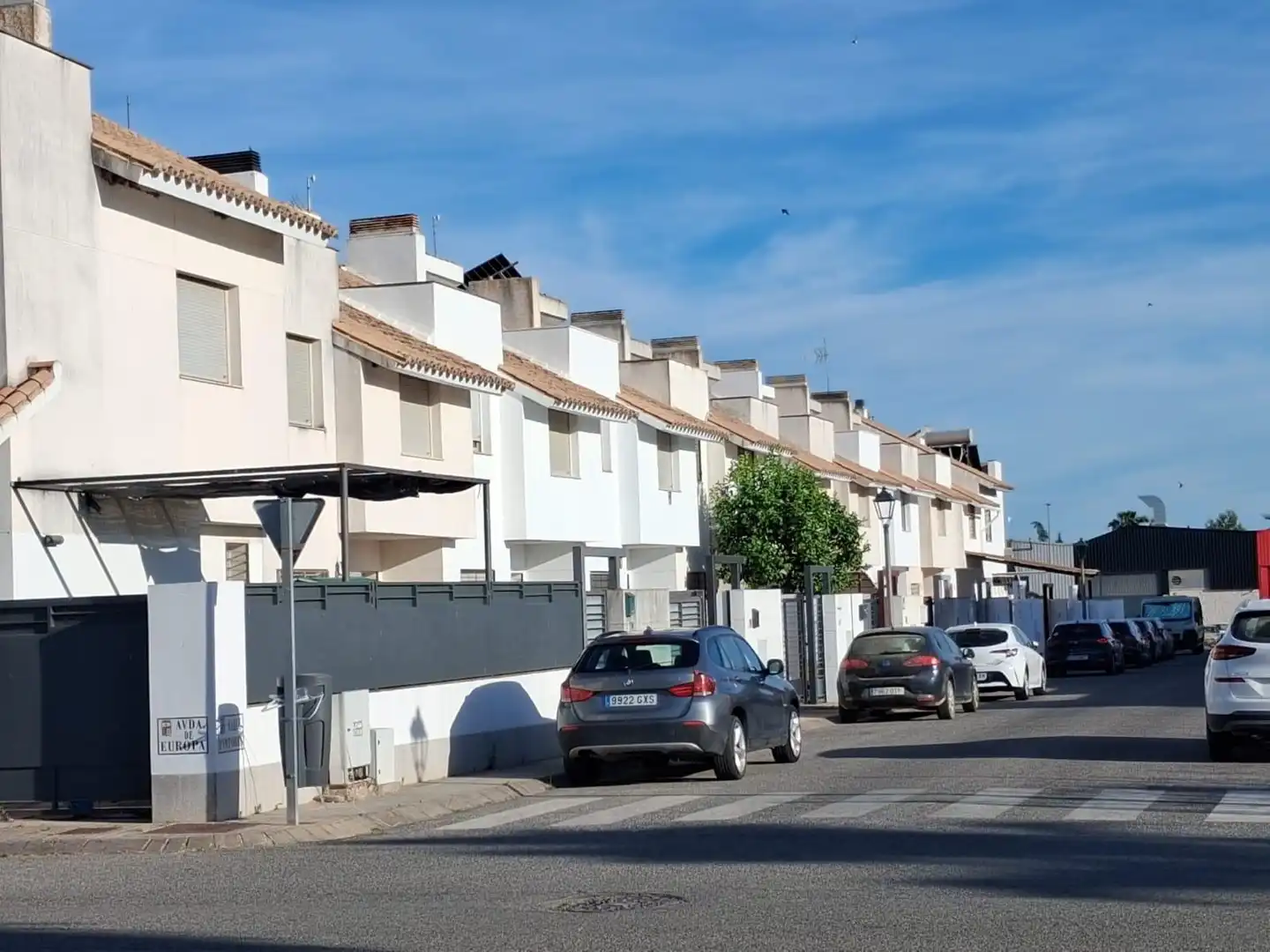 Exterior view of Detached homes for sale in Villanueva del Ariscal  with Private garden