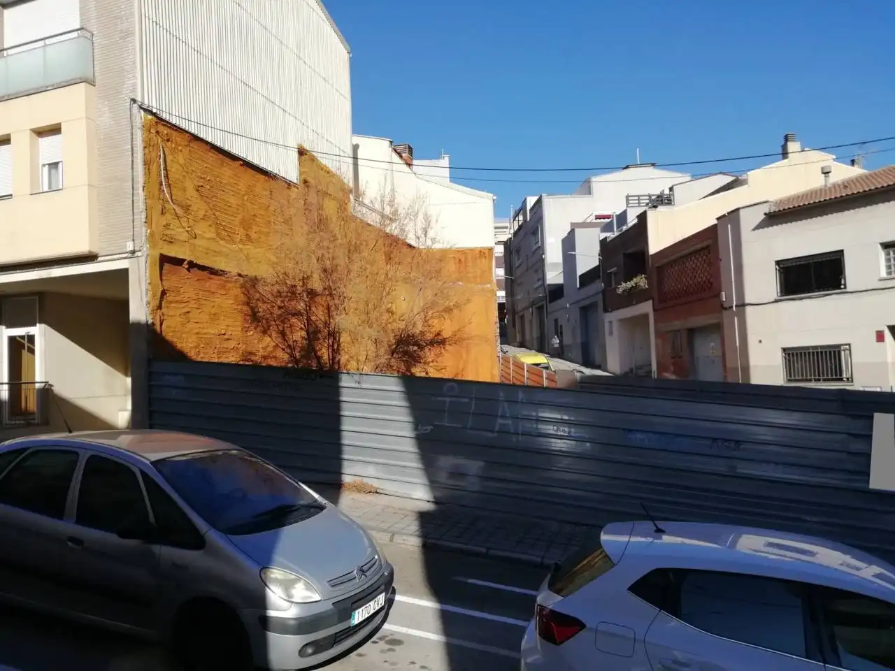 Außenansicht von Residential zum Verkauf in Terrassa