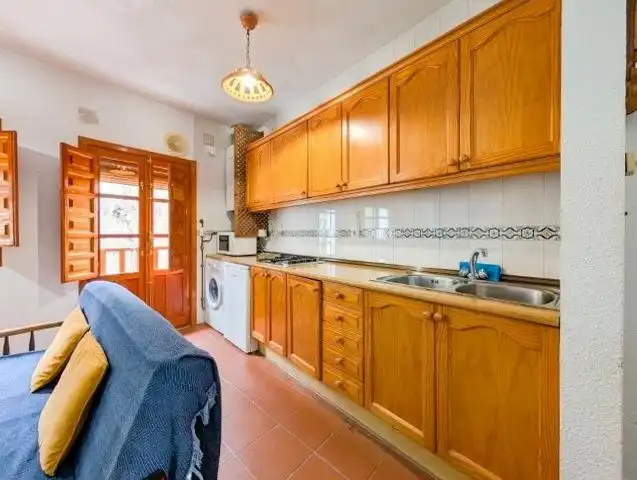 Cocina de Piso en venta en Bubión con Calefacción y Piscina comunitaria