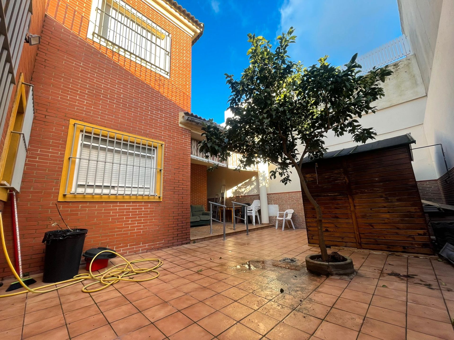 Exterior view of House or chalet for sale in Jerez de la Frontera  with Air Conditioner, Terrace and Storage room