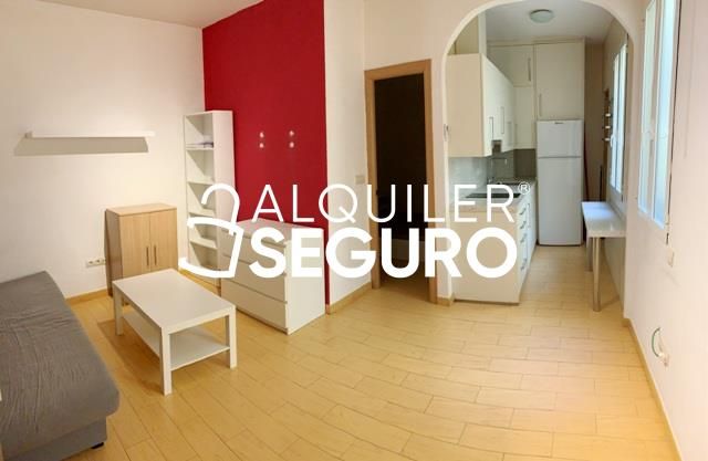 Exterior view of Flat to rent in  Madrid Capital  with Air Conditioner and Heating