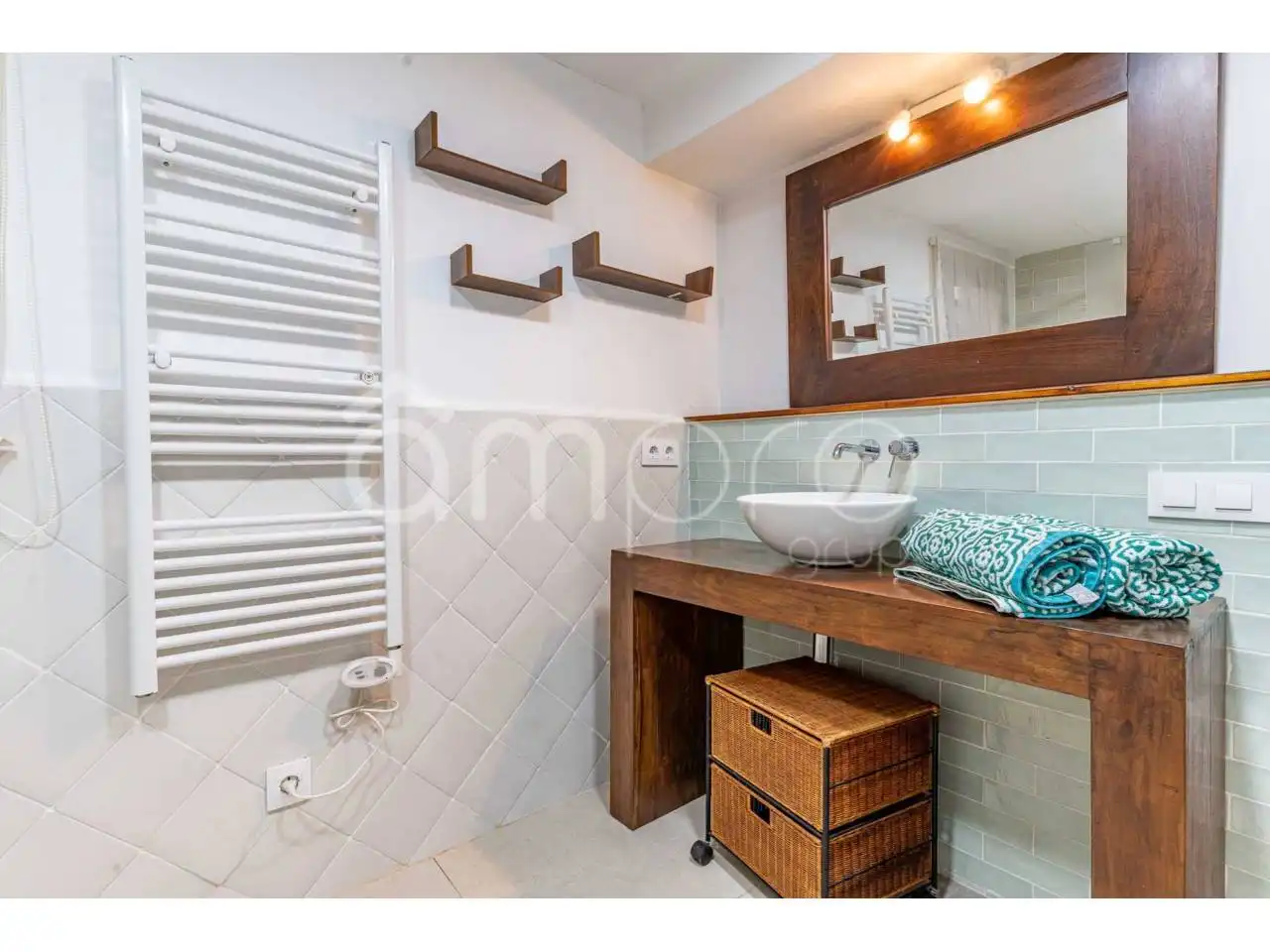 Baño de Piso en venta en Vilanova i la Geltrú con Aire acondicionado, Parquet y Terraza