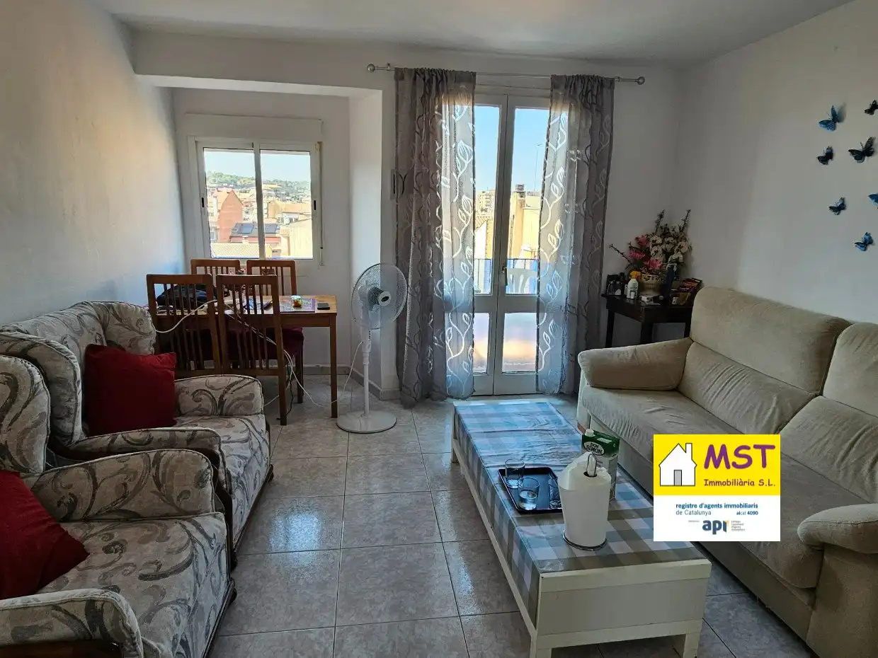 Flat with terrace for sale in Carrer dels Germans Arnalot, imagen 2