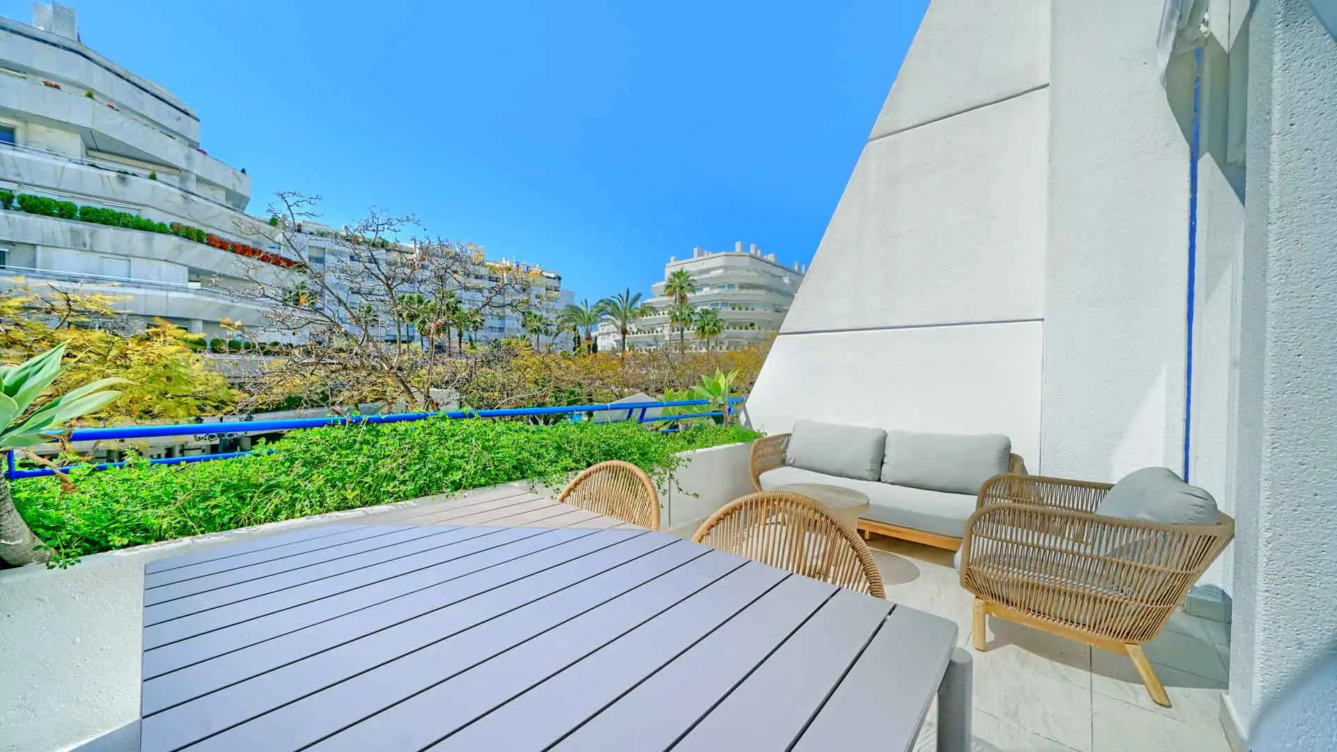 Apartment with pool for sale in Marbella Centro, imagen 9