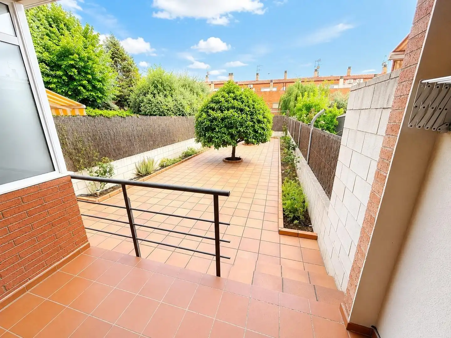 Terraza de Casa adosada en venta en Castellar del Vallès con Aire acondicionado, Calefacción y Terraza