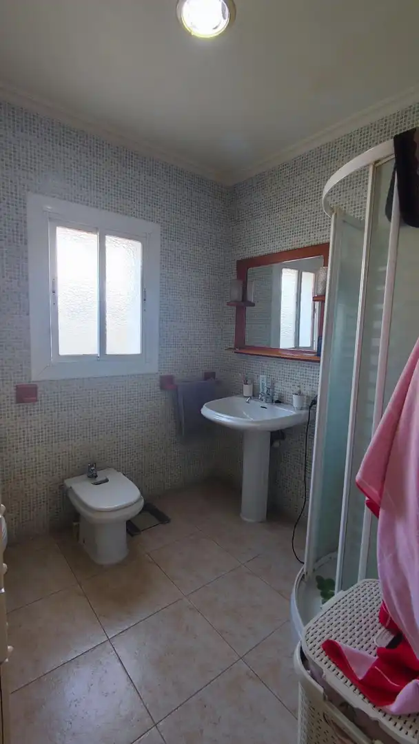 Baño de Finca rústica en venta en Elche / Elx con Aire acondicionado, Terraza y Trastero