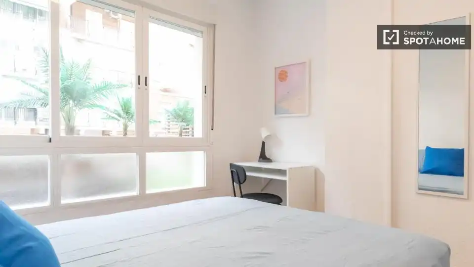 Habitación de Piso de alquiler en Madrid con Aire acondicionado, Calefacción y Amueblado