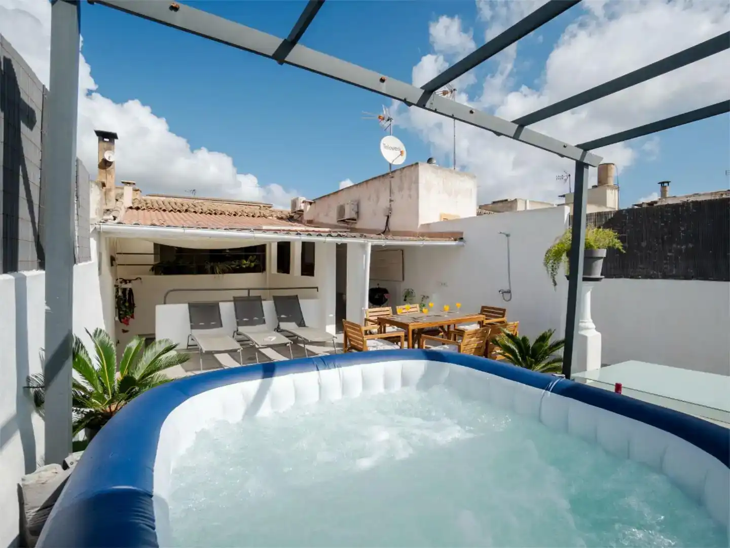 Terraza de Piso en venta en Maria de la Salut con Aire acondicionado, Jardín privado y Trastero
