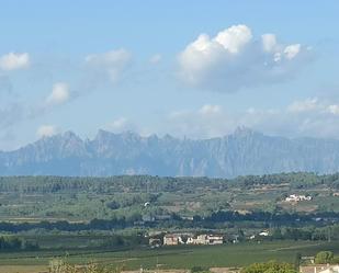 Exterior view of Single-family semi-detached for sale in Santa Fe del Penedès  with Terrace and Balcony