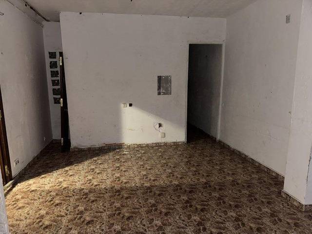 Piso en Venta en Calle de la Bonaigua en Ca n'Oriac