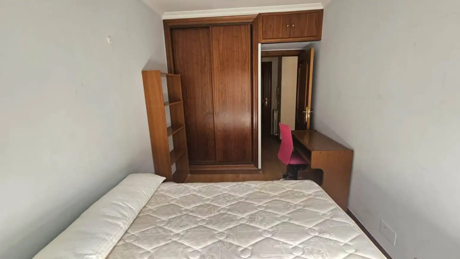 Bedroom of Flat for rent in Salamanca  with Heating and Furnished