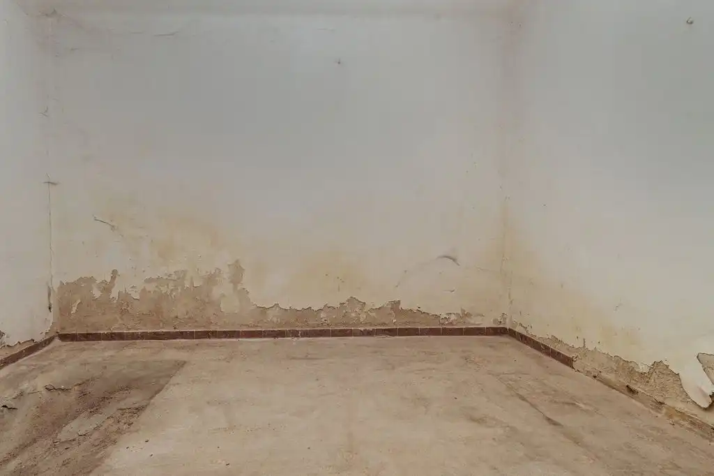 Casa adosada en venta en Herencia