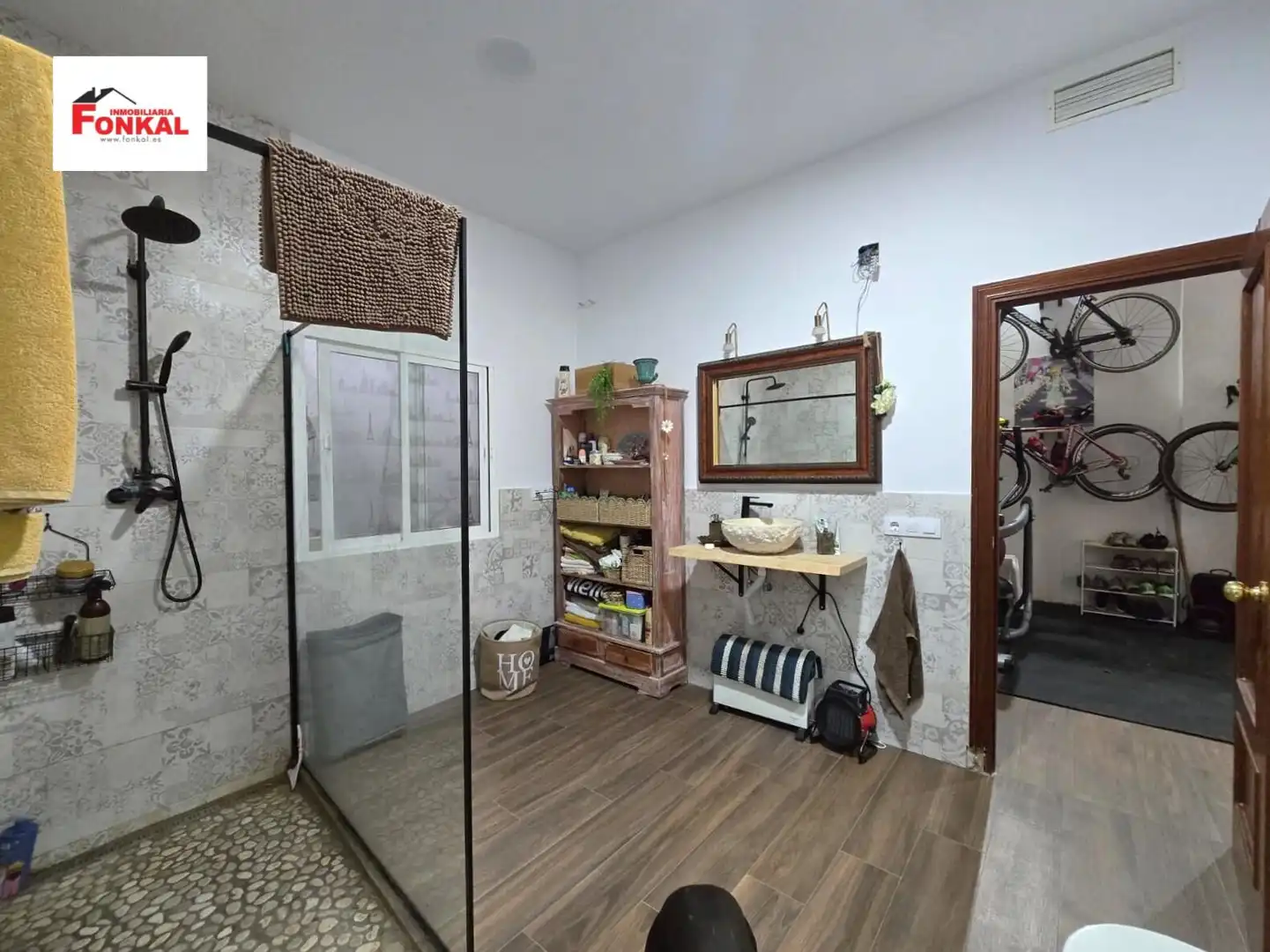 Bathroom of Flat for sale in Jerez de la Frontera  with Storage room