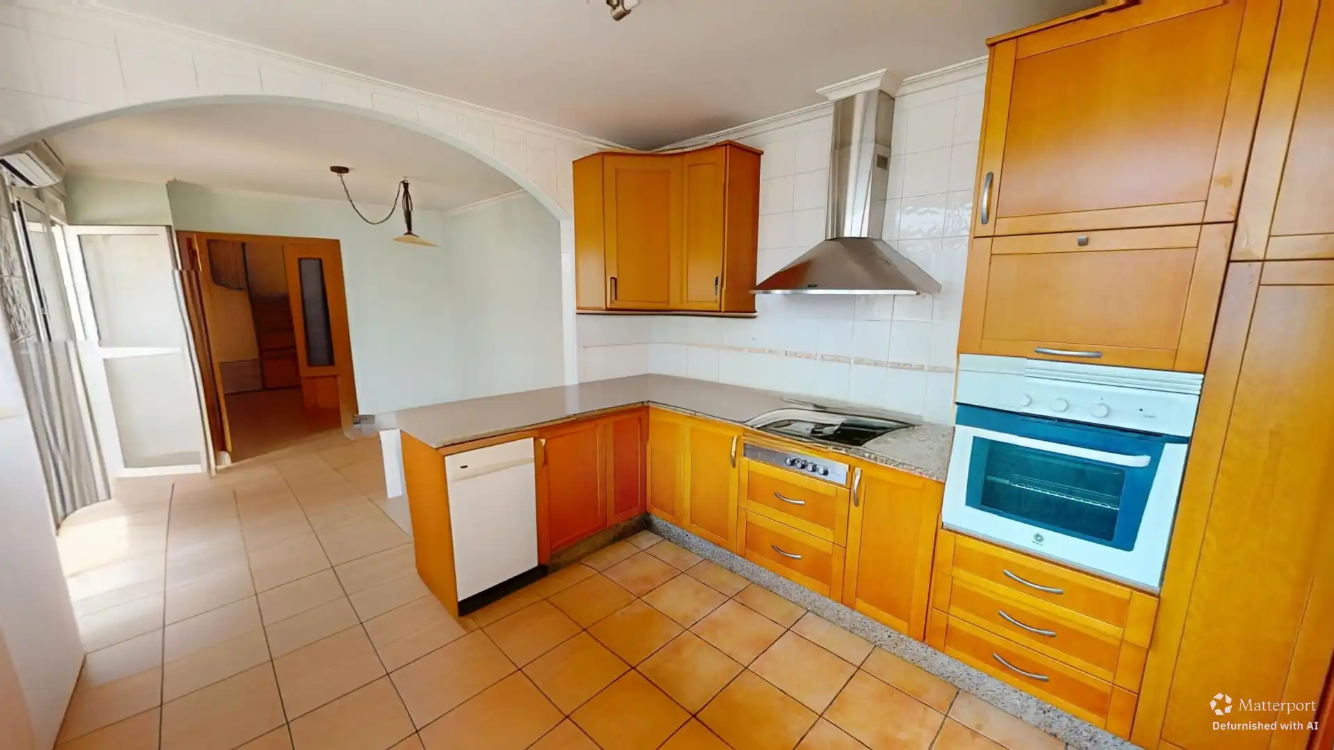 Cocina de Casa o chalet en venta en El Campello con Aire acondicionado, Calefacción y Jardín privado