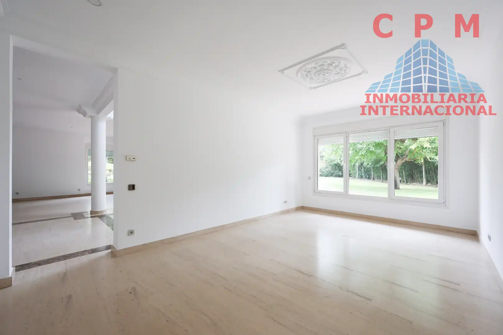 Sala d'estar de Casa o xalet de lloguer en Madrid amb Aire condicionat, Calefacció i Jardí privat