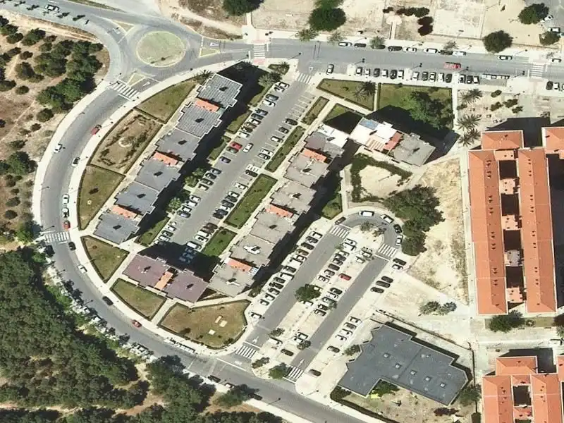 Piso en venta en EX VPO PISO C/ RIU LLOBREGAT, 18 - BL10 - ESC6 - 4