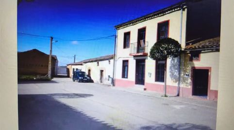 Foto 2 de Casa adosada en venda a Calle Rio, 8, Molacillos, Zamora